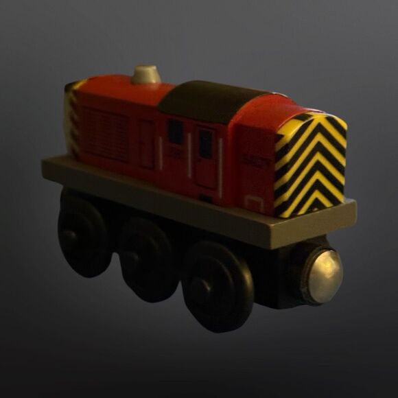 Thomas The Train Wooden Railway SALTY Train Red Engine Car B4 - Picture 4 of 7
